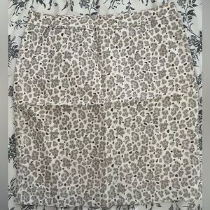 LOFT Ivory Gray Gold Leopard Patterned Straight Skirt Size 10